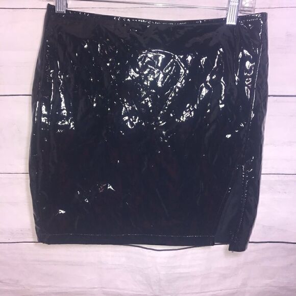 NEW! Just Quella Women Black Vinyl Skirt-M (8-10) - Picture 4 of 7